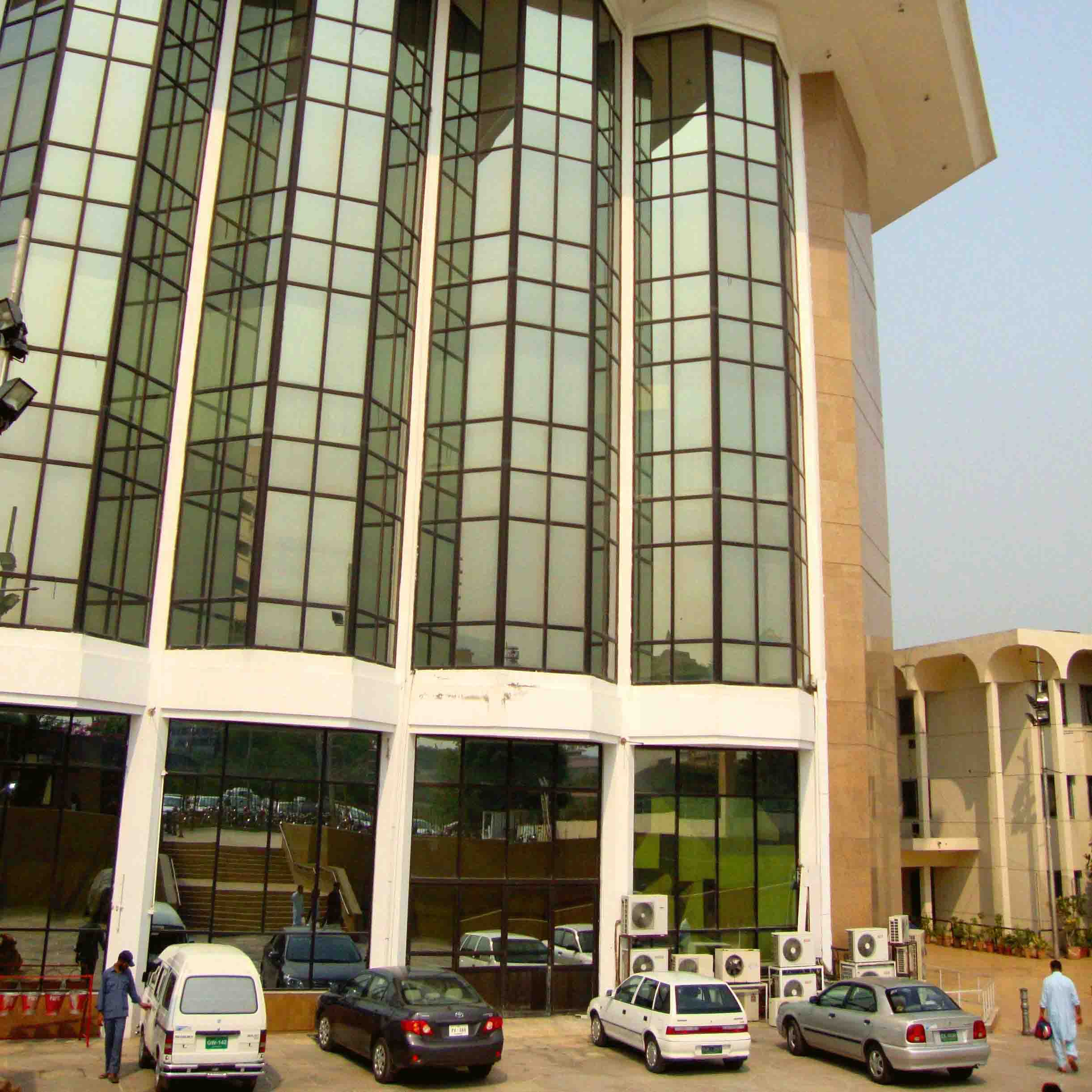 2004 Workplace 1.0 Awami Markaz